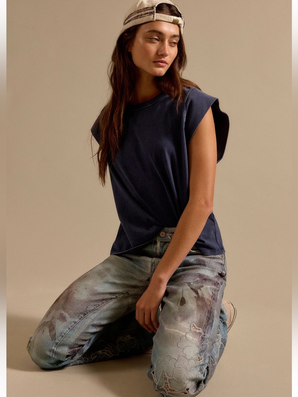 NWT FREE PEOPLE WE THE FREE WEAT COAST ILLUSIONS & CUTWORK JEANS 🔥🔥 - Picture 5 of 7